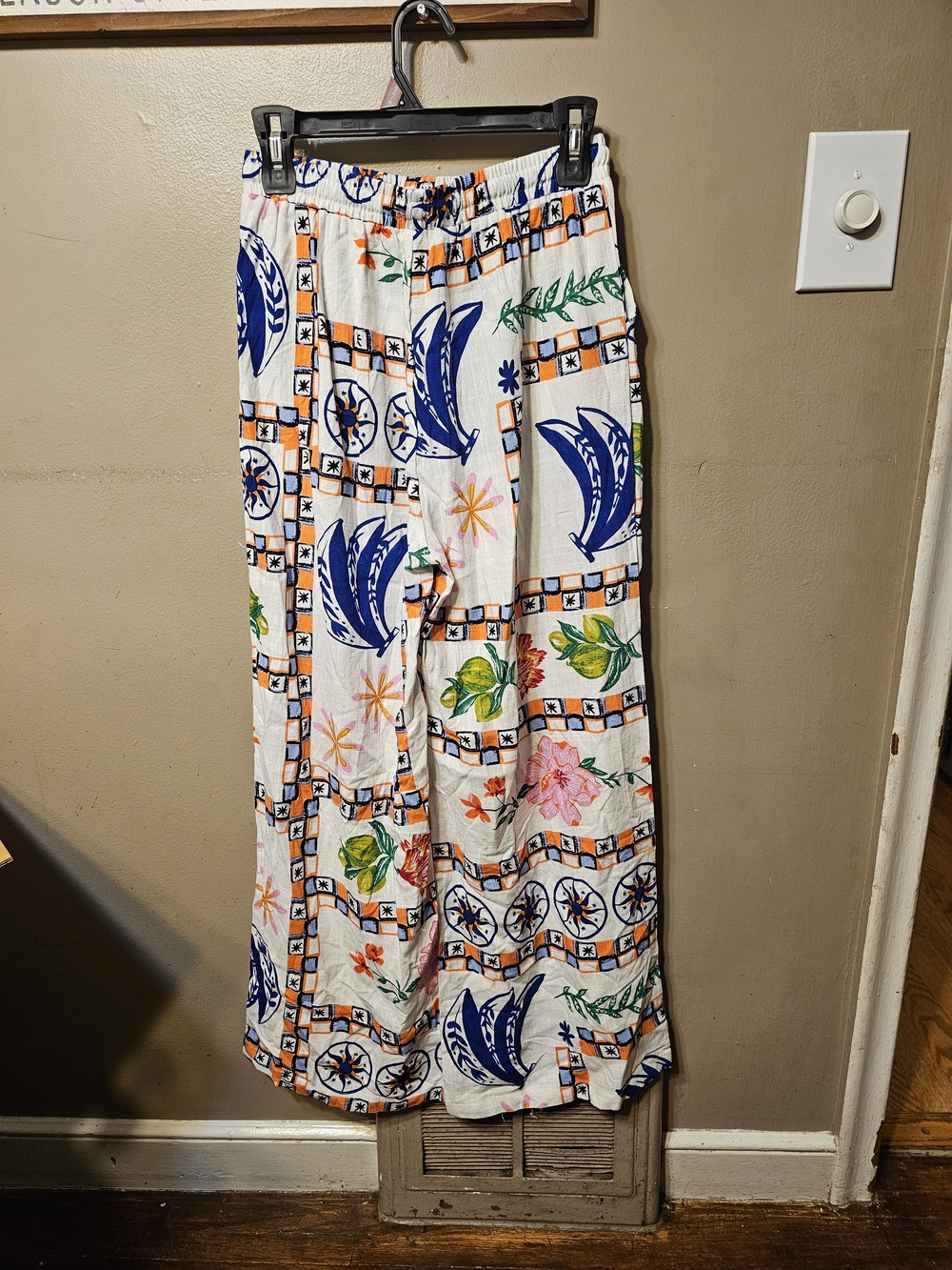 Printed Floral & Geometric Pants - White Multicolor - Picture 2 of 5